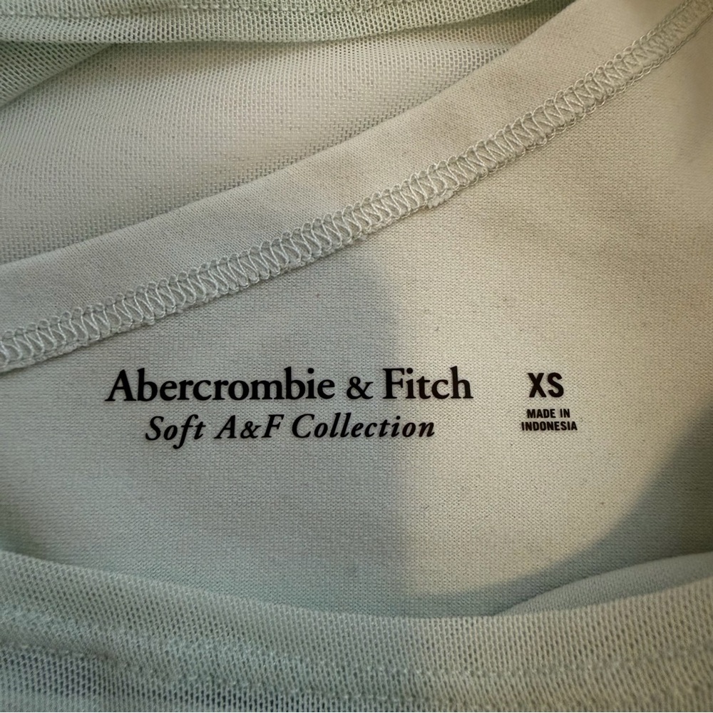 NWT Abercrombie & Fitch Mesh Long Sleeve One Shoulder Sage Green Top - Picture 4 of 9
